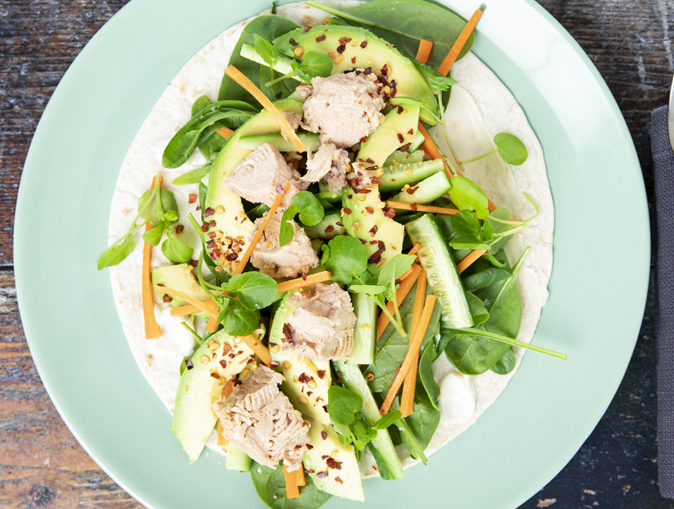 Frokostwrap med tun og spinat